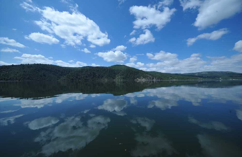 Adıgüzel Barajı: Doğanın Sessiz